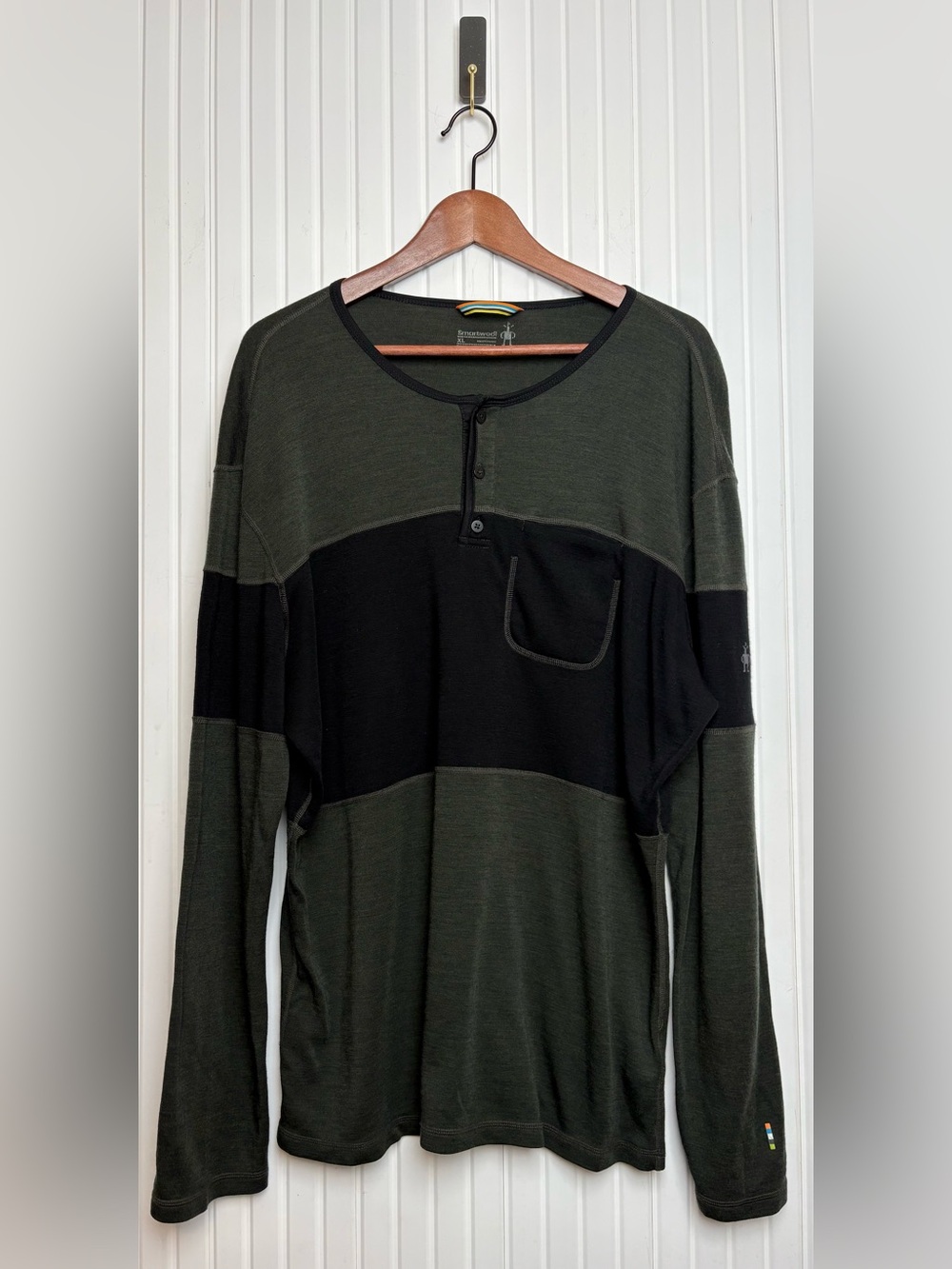 Smartwool Men’s XL Merino Wool Long Sleeve Henley Layer Hiking Outdoor Camping
